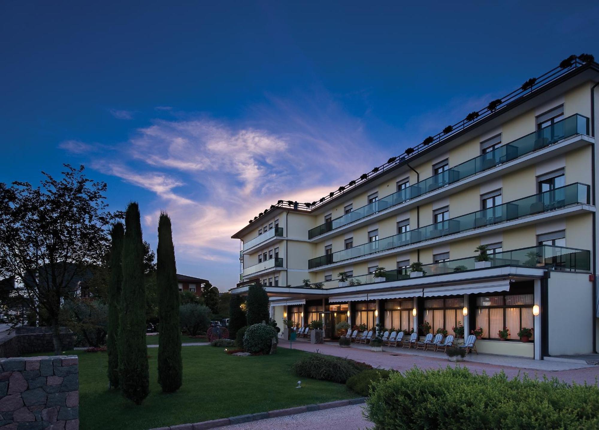 Atlantic Terme Natural Spa & Hotel アーバノ・テルメ エクステリア 写真